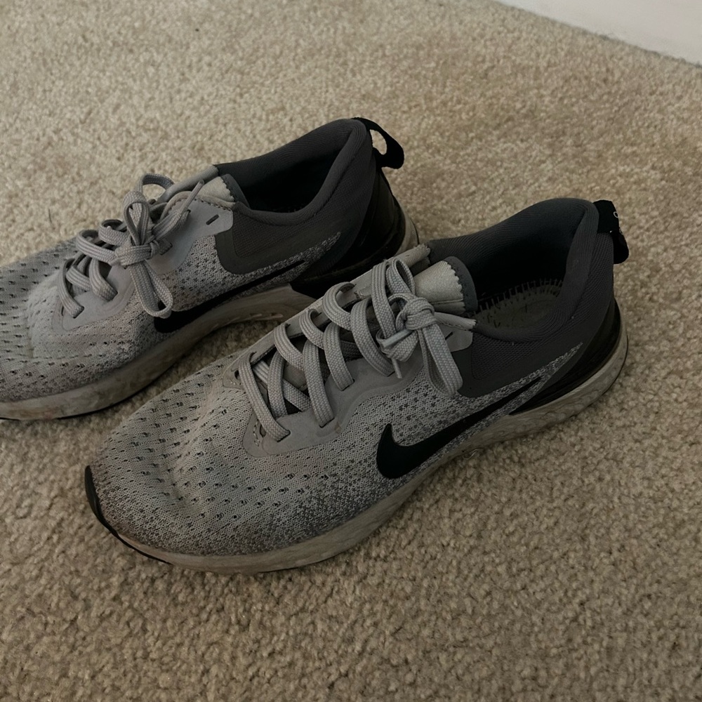 Nike Women’s react